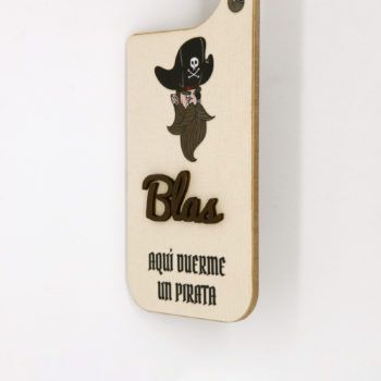 Placa puerta con nombre personalizada pirata